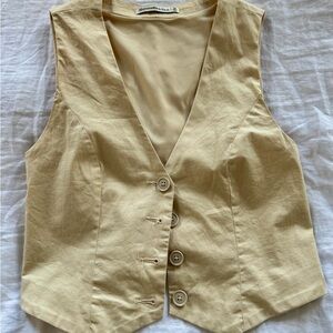 Abercrombie & Fitch Women's Cream Button-Up Vest